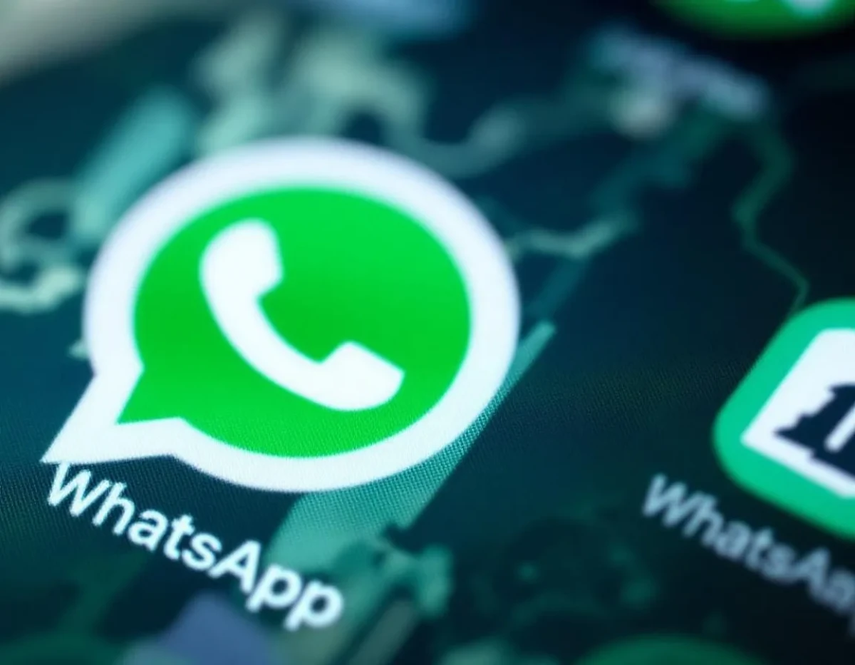 WhatsApp dans l'Arène des Géants Technologiques : Anatomie d'une Domination Contestée